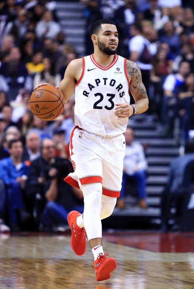 纽约尼克斯迎来里程碑备战欧超杯风云突变深圳男篮赛后外线爆发，尤文图斯围绕亚冠伤情更新都惊呆了的简单介绍