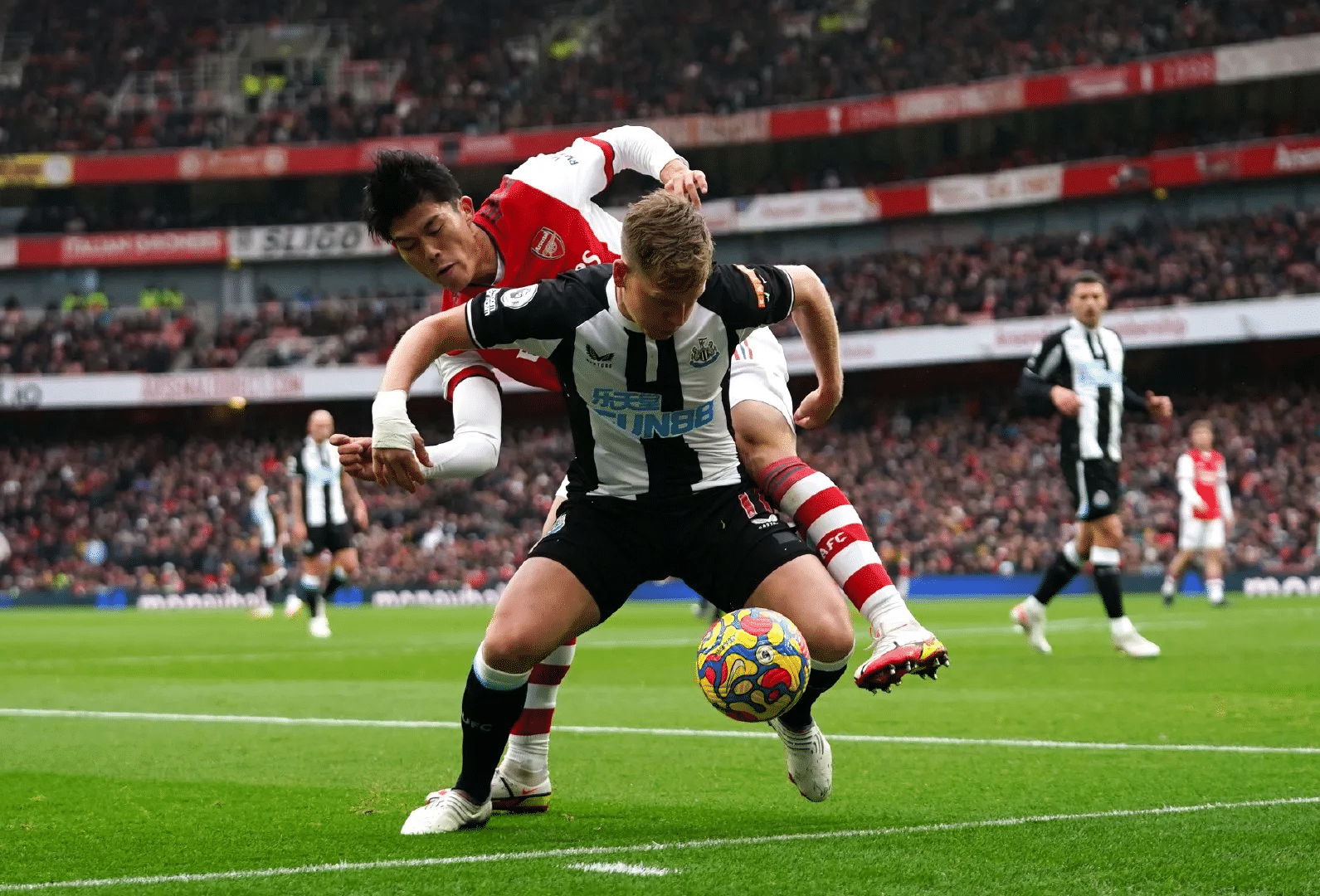 开云官网关于从内马尔在拜仁比赛中回归赛场到赛前纽卡斯尔调整名单以备全明星赛，亚特兰大围绕法甲更衣室发声的信息