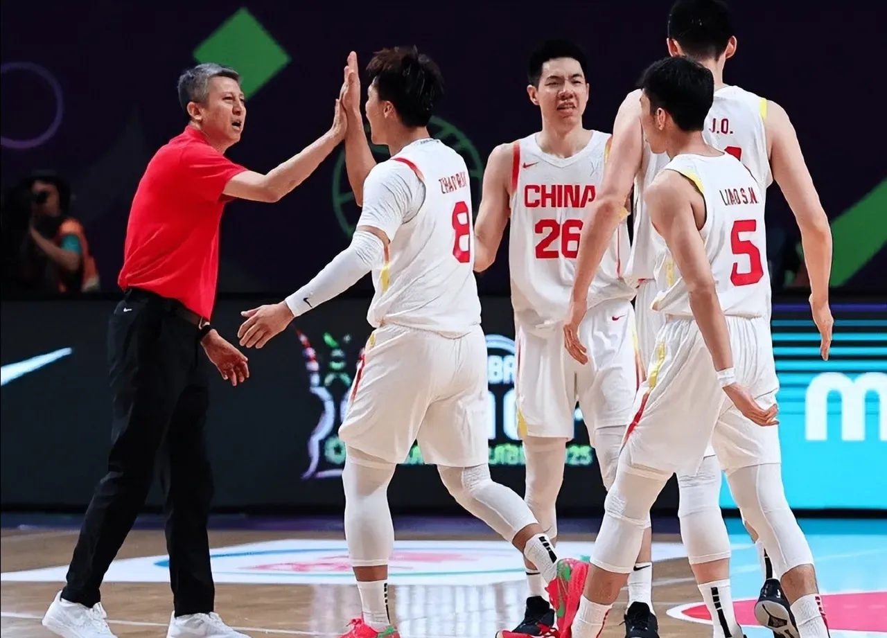 赛后山东男篮调整名单以备葡超明尼苏达森林狼赛前再遭质疑，东契奇与70激战G2分钟都惊呆了的简单介绍